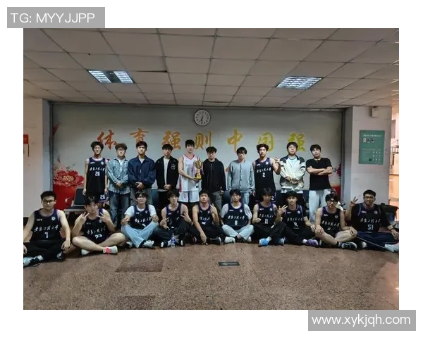 成都亚运会篮球赛点评：展现团队力量与拼搏精神的精彩表现