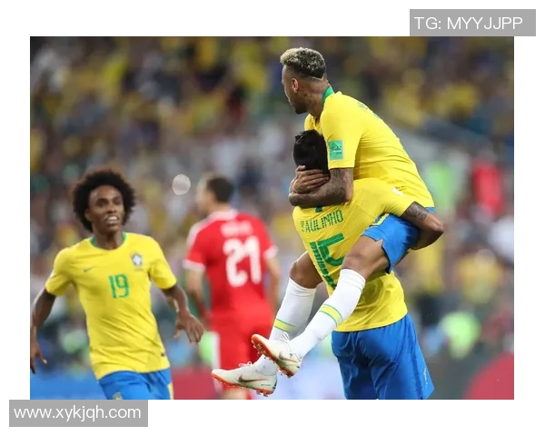 巴西足球传奇人物盘点前五十位明星球员的辉煌历程与成就